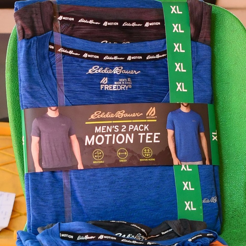 Gray (Dark Gray | True Blue) NWT Eddie Bauer Men’s Crew Neck Motion Tee 2-pack